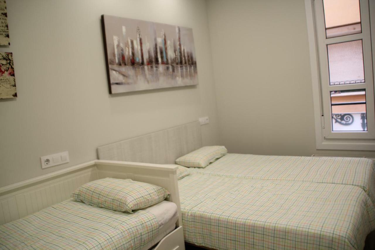 Apartamentos Logrono Centro エクステリア 写真